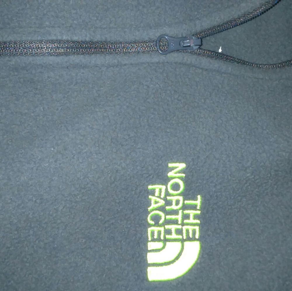 The North Face Pullover Light Jacket - image 5